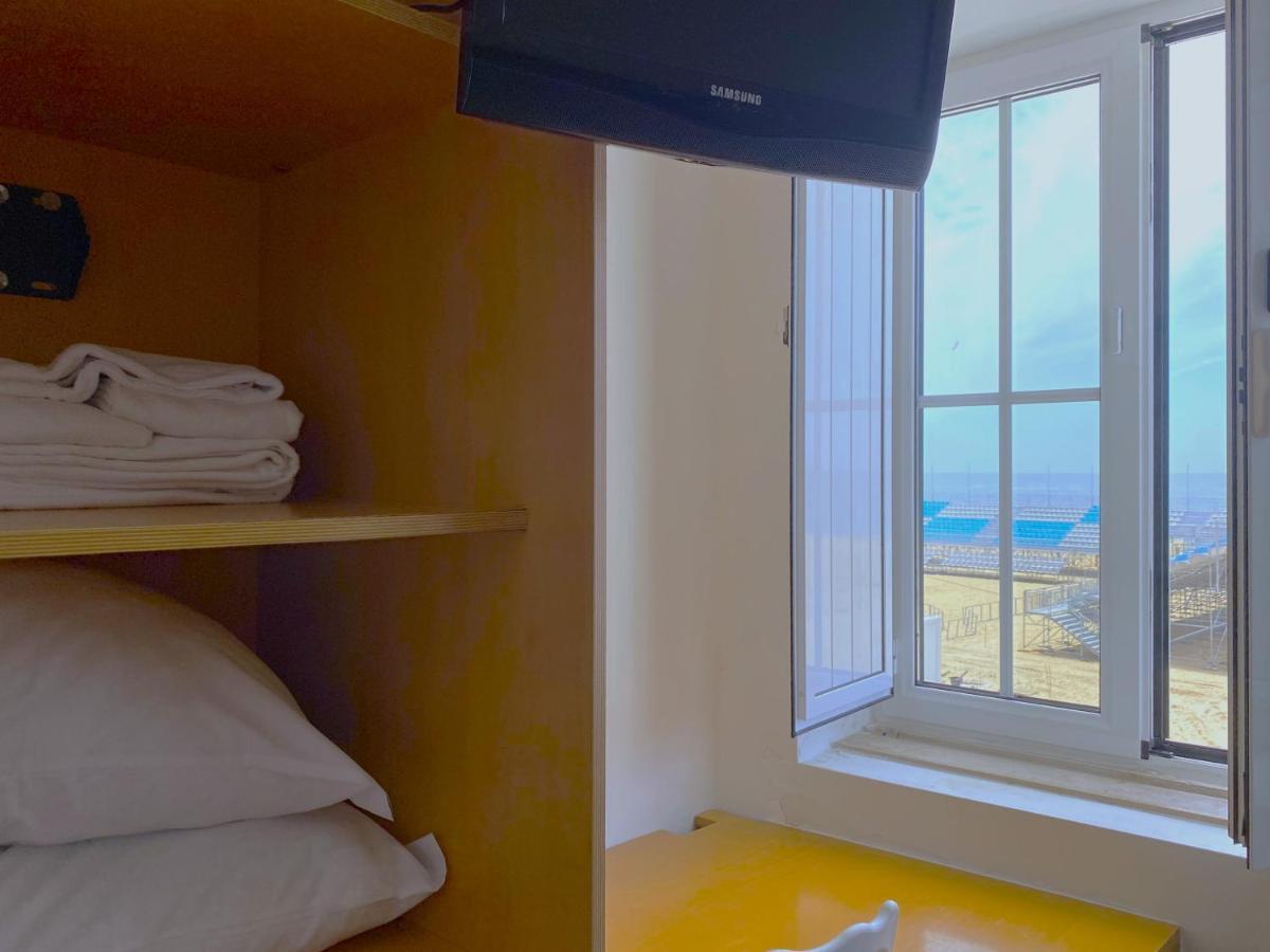 Na Crista Da Onda Hotel Nazaré Eksteriør billede