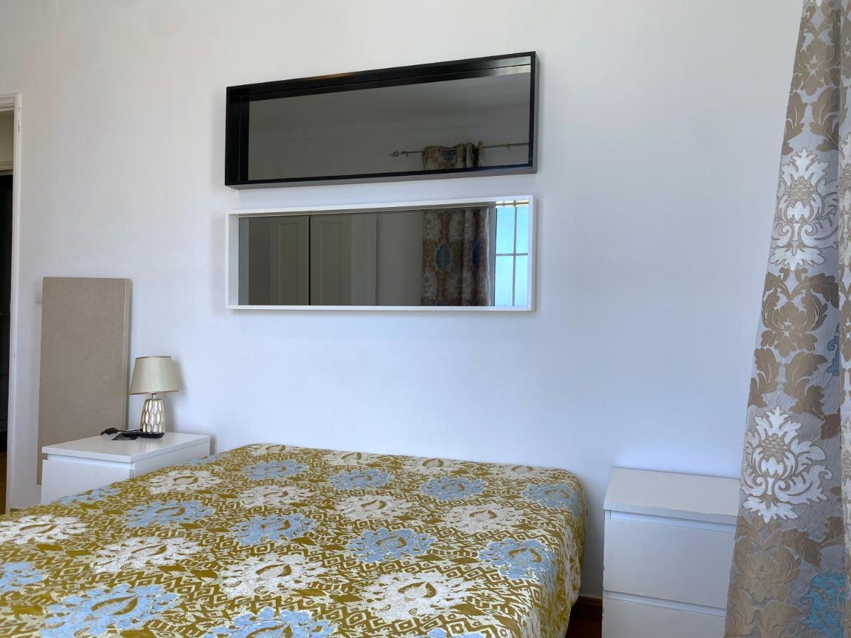 Na Crista Da Onda Hotel Nazaré Eksteriør billede