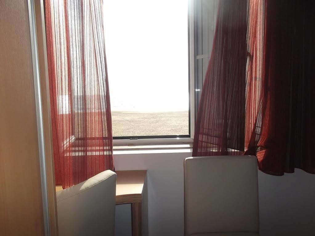 Na Crista Da Onda Hotel Nazaré Eksteriør billede